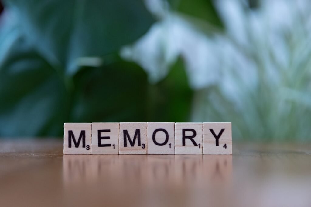 Claude agent memory between conversations — photo by Markus Winkler on Unsplash